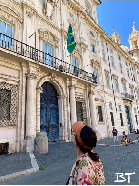 viagem internacional aos 74 anos